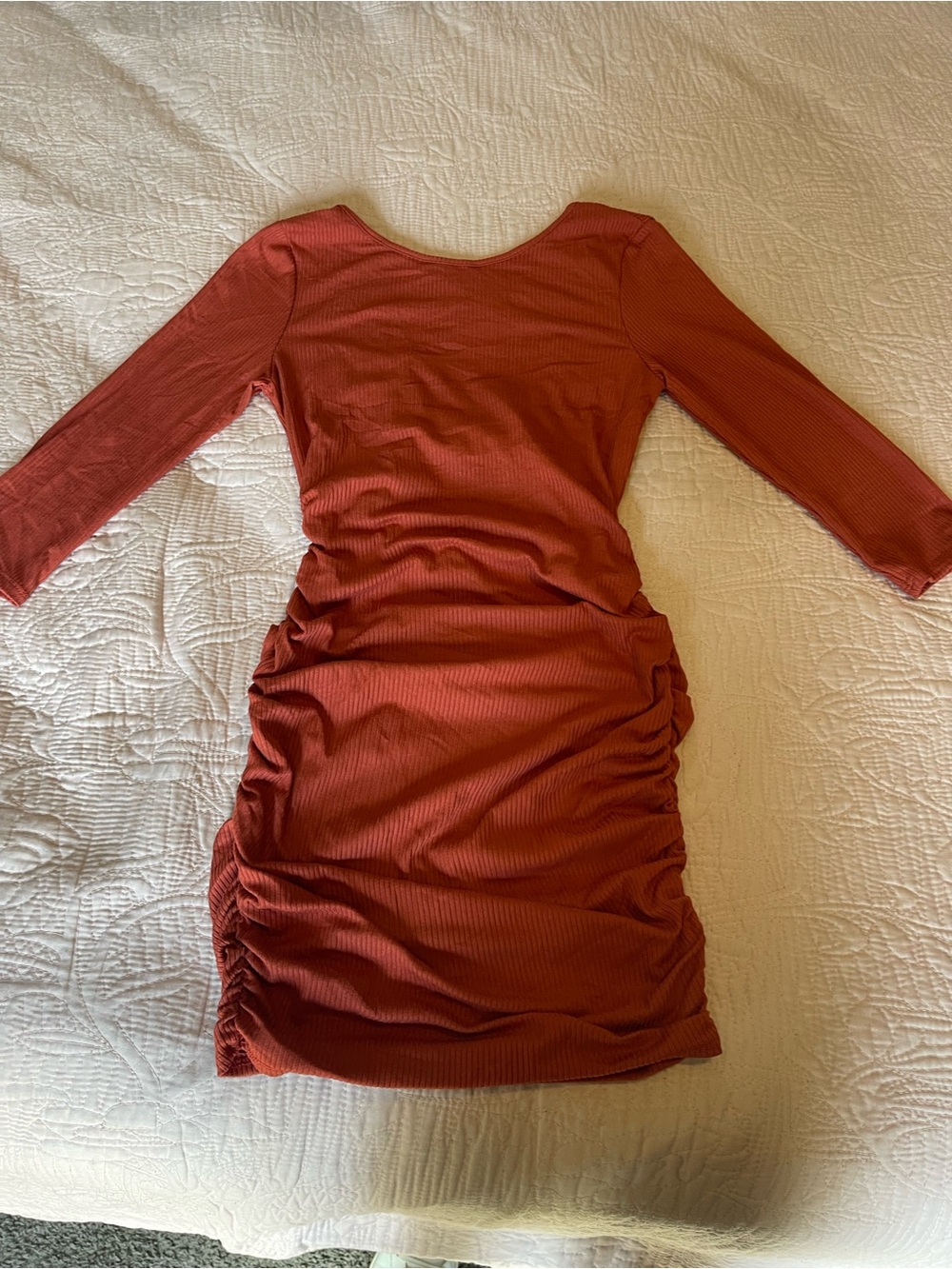 Rust Ribbed Long-Sleeve Ruched Bodycon Dress - Picture 2 of 10